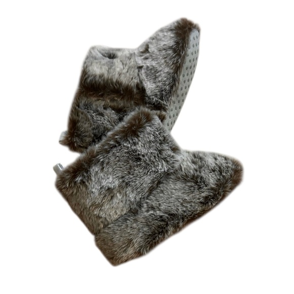 12-18m Baby Fur Booties Slippers Crib Boots Soft Shoes Faux Furry Plush Infant - Picture 2 of 4